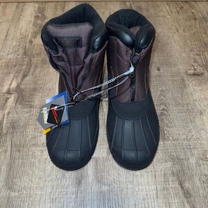 Khombu Brown and Black Boots